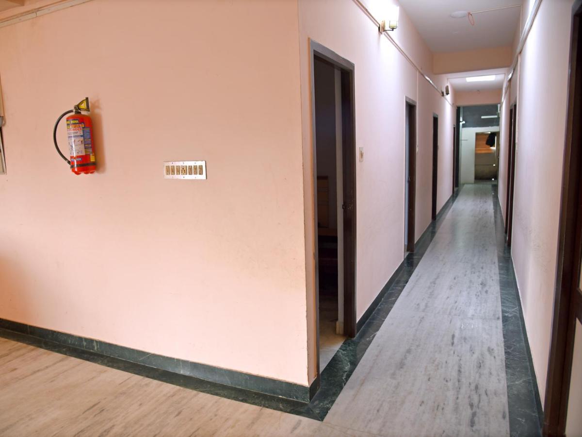 Hotel Aditya Puducherry Exterior foto