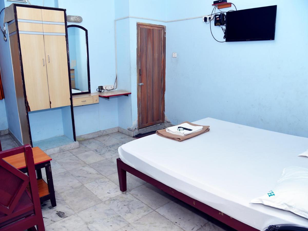 Hotel Aditya Puducherry Exterior foto
