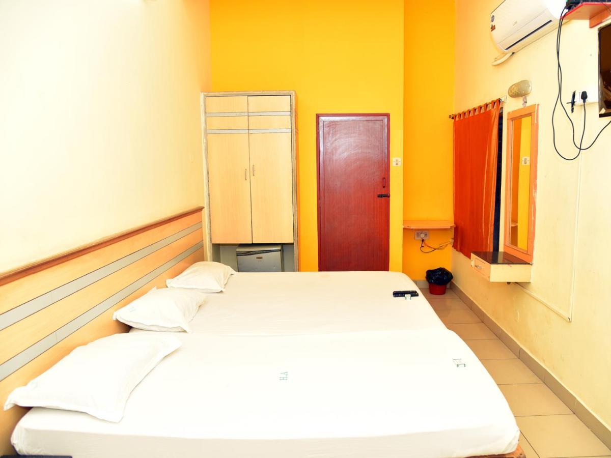 Hotel Aditya Puducherry Exterior foto